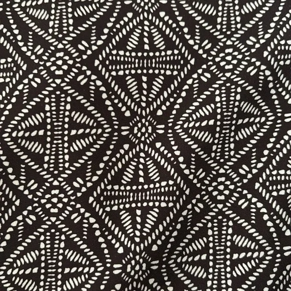 Rip Skirt Hawaii, Size M, Black Pearl Batik - Picture 3 of 8